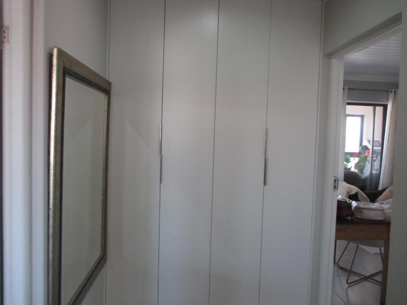 3 Bedroom Property for Sale in Dana Bay Western Cape